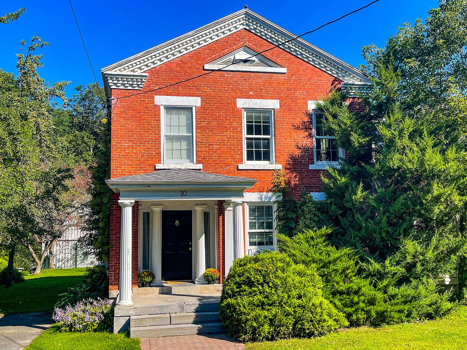 10 W Church St, West Chazy, NY 12992 Zillow