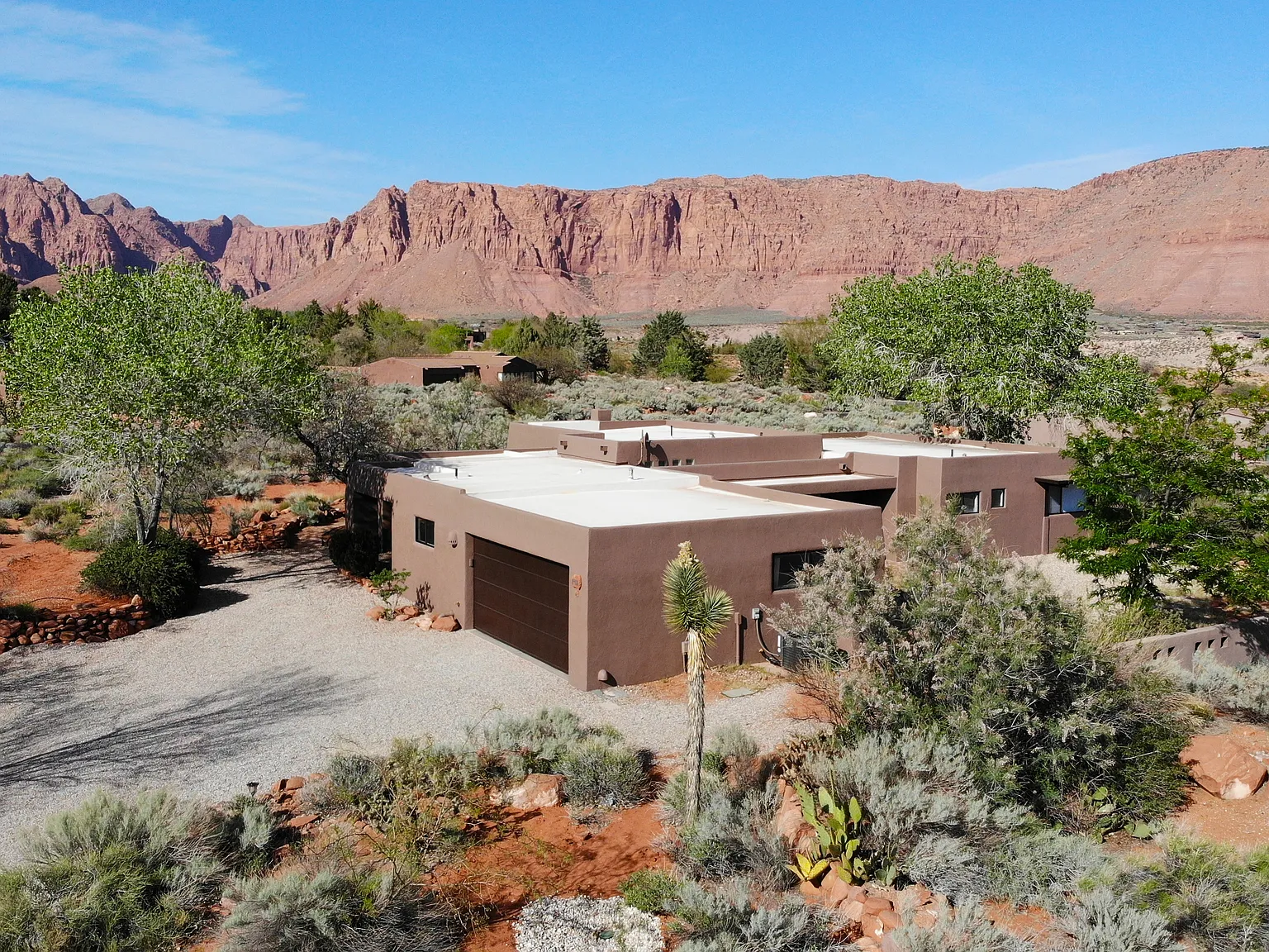 4 bed, 1968 sqft, $5,000 — Photo 3