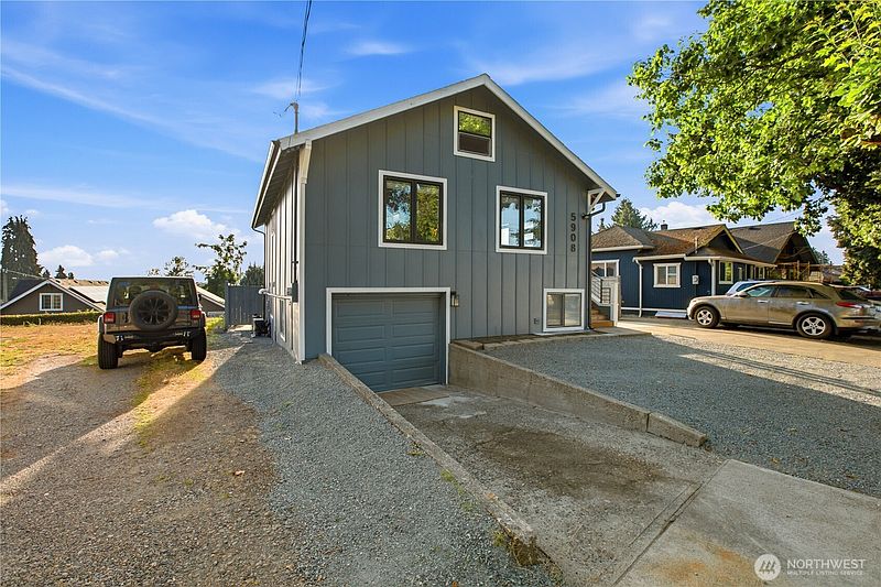 3rd image of 5908 Beacon Avenue S
