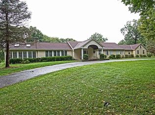 240-242 Ridgehaven Ln, Pittsburgh, PA 15238