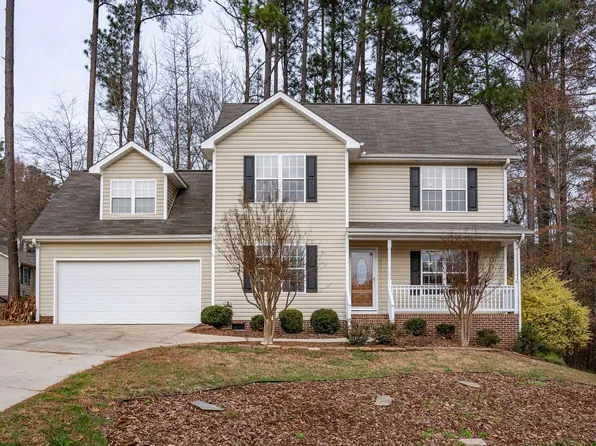 304 Robin Hood Ln, Sanford, NC 27330