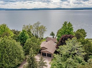 559 W Shore Rd, South Hero, VT 05486