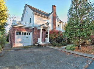 337 Ridge St, Honesdale, PA 18431