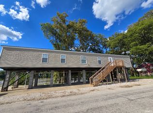 8182 W 425th, Patoka, IN 47666