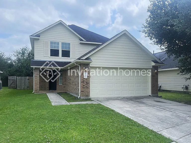 13206 Ambrosa Dr — Photo 1