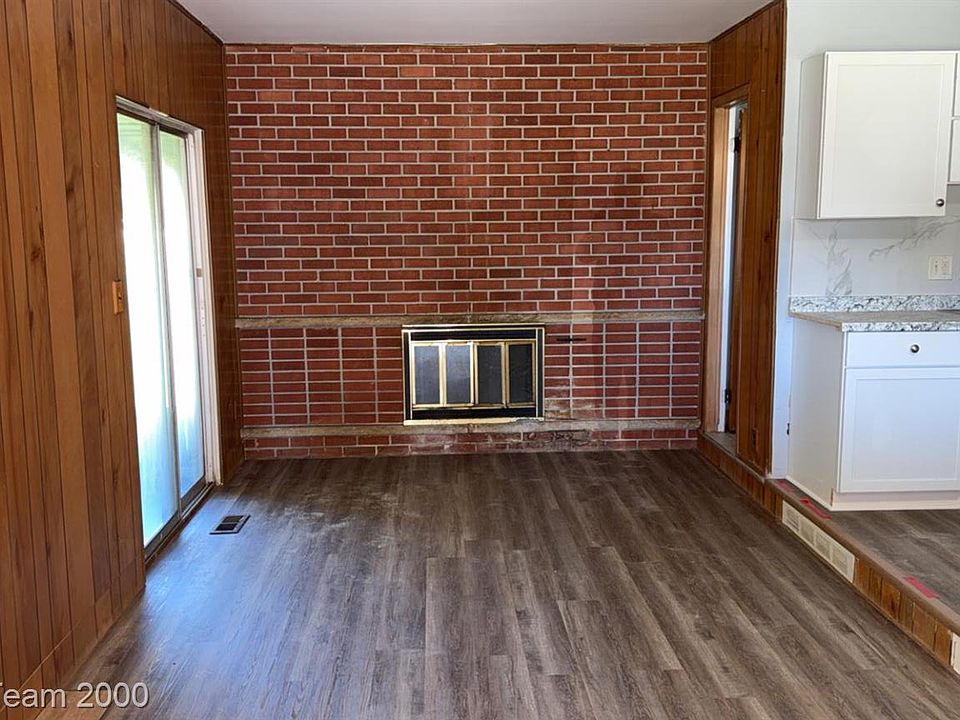 35244 Michelle Dr, photo 6
