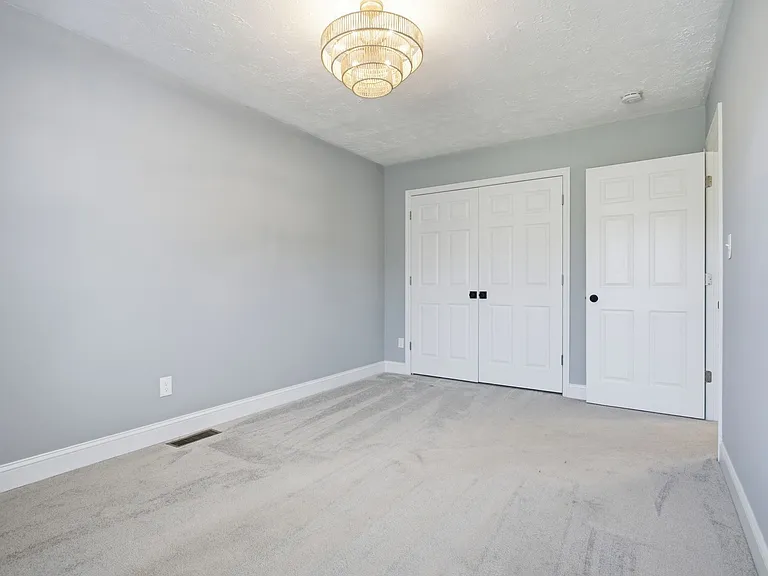 1022 Hillcrest Ave #1 — Photo 12