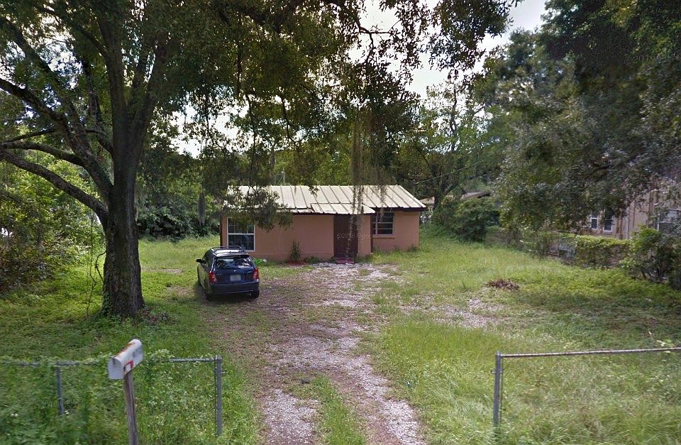 1st image of 9703 E Castle Ct