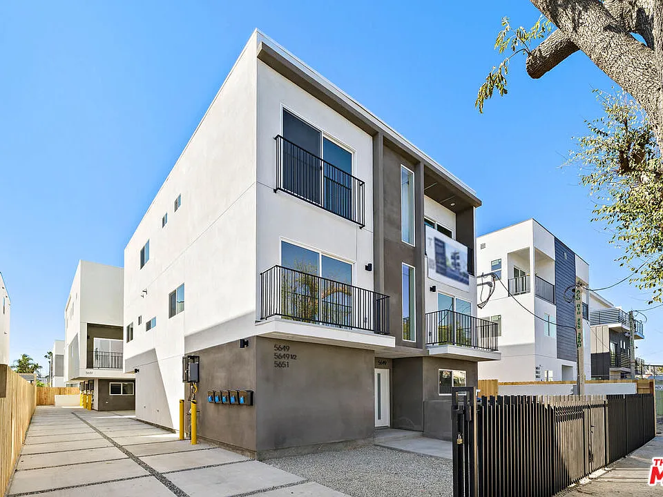 5651 Case Ave #2