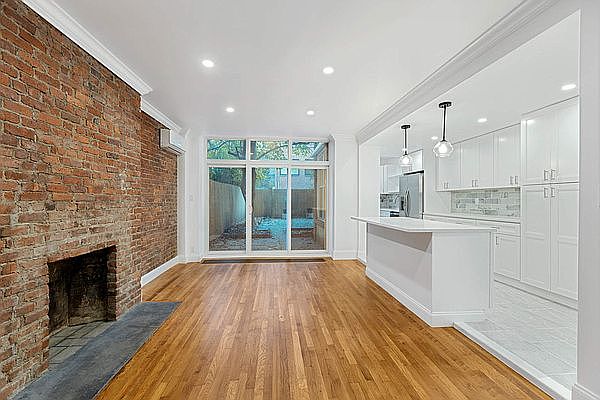 1st image of 141 W 94th St #1TPX