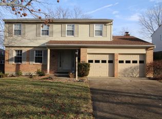 2002 Broadhurst Ave, Cincinnati, OH 45240
