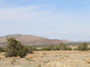 28845 W Datil Ln, Seligman, AZ 86337