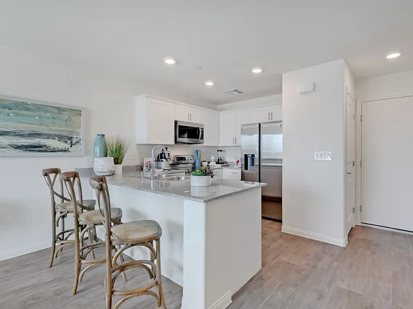 6808 Plum Crazy Court North Lv #89086, North Las Vegas, NV 89086