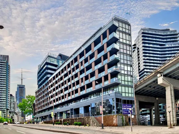 169 Fort York Blvd #816, Toronto, ON M5V 0C8