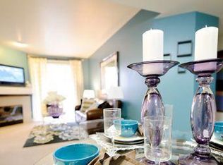 790 Camino De La Reina APT 359, San Diego, CA 92108