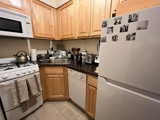 Rented by Guidance Realty Corp. | media 18