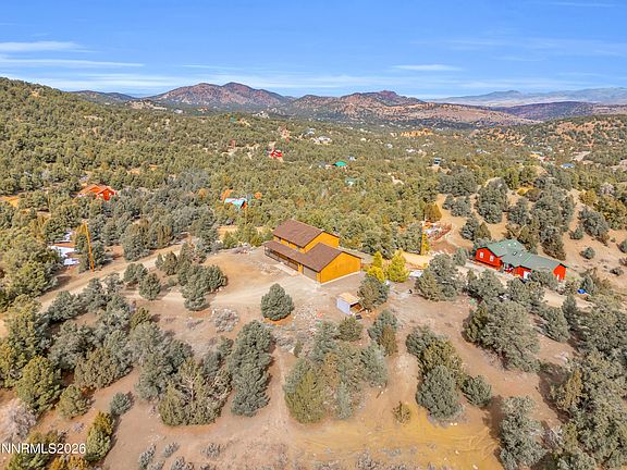 4th image of 1525 Bonanza Rd