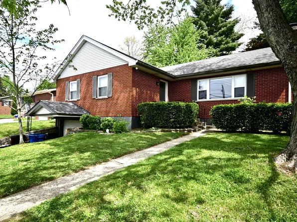 740 Rogers Rd, Villa Hills, KY 41017