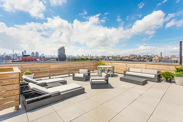 Rented by Living New York | media 16