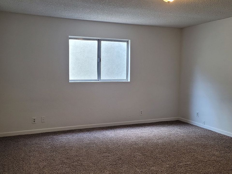 south645/647b 645 South Ave Turlock CA Zillow