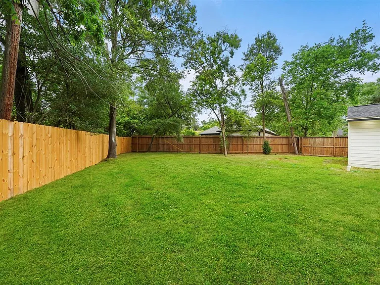 5127 Ditmas Ln — Photo 25