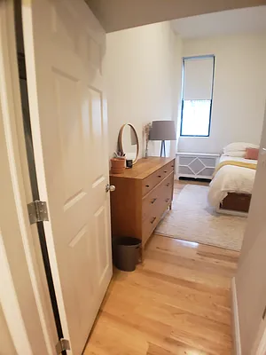 Rented by Douglas Elliman | media 7