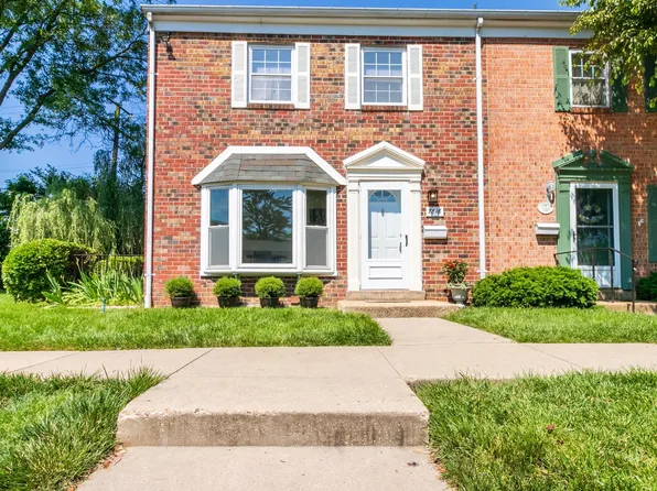 7816 Lakecrest Dr, Greenbelt, MD 20770