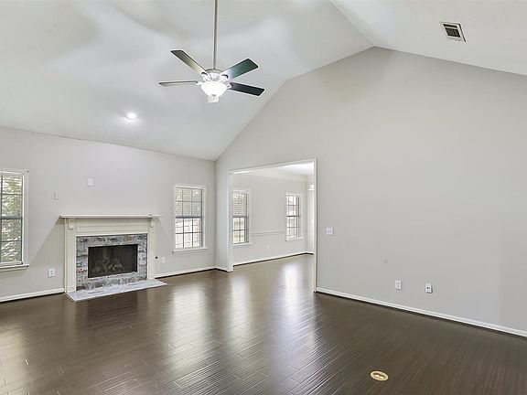 5th image of 312 Woodlands Dr