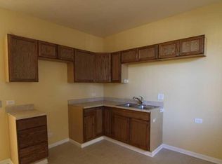 364 E 60th St #101, Chicago, IL 60637
