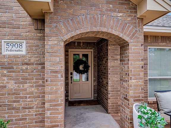 3rd image of 5908 Pedernales Dr
