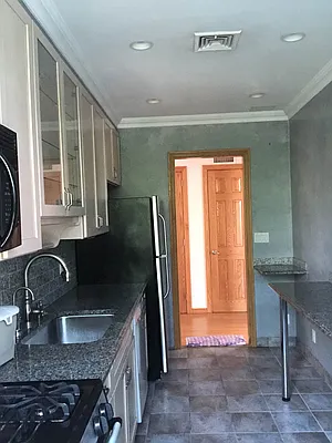 Rented by Empire State Realty | media 13