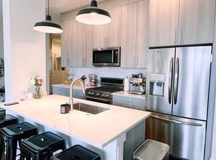 5019 N Clark St #2, Chicago, IL 60640