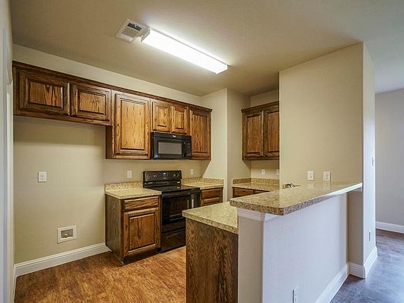 4th image of 428 Canvas Ct