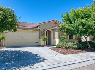 3870 Joaquin Ave, Clovis, CA 93619