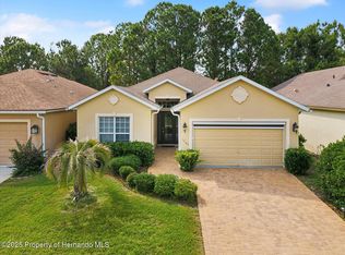 10187 Holly Berry Dr, Weeki Wachee, FL 34613