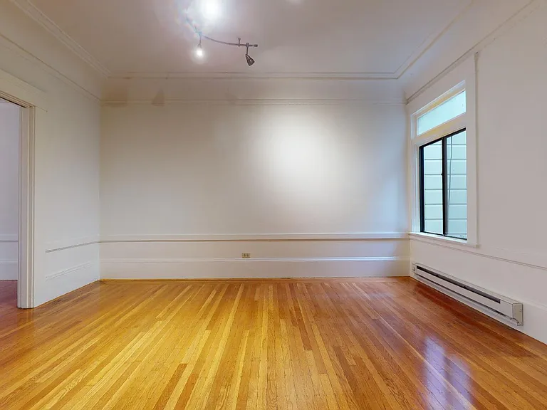 601 Stockton St #8 — Photo 5