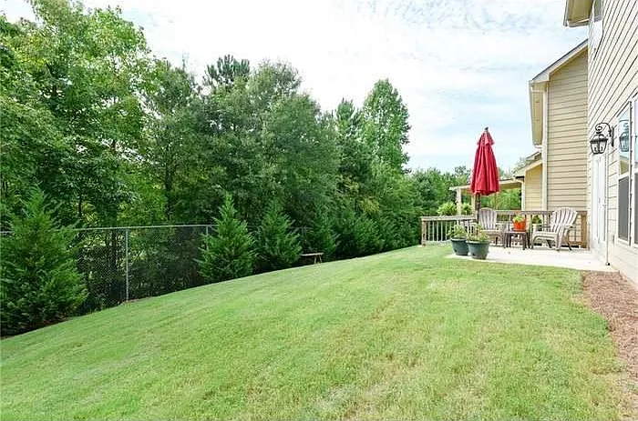 1470 Roswell Manor Cir — Photo 23