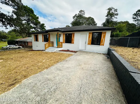 5060 Pinefield Dr, Macon, GA 31206