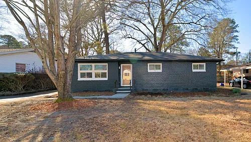 109 Edgemont Dr Photo 1
