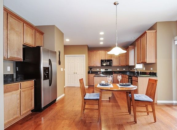 4th image of 13007 Meadow Ln