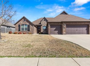 3656 Lalique Ln, Fayetteville, AR 72704