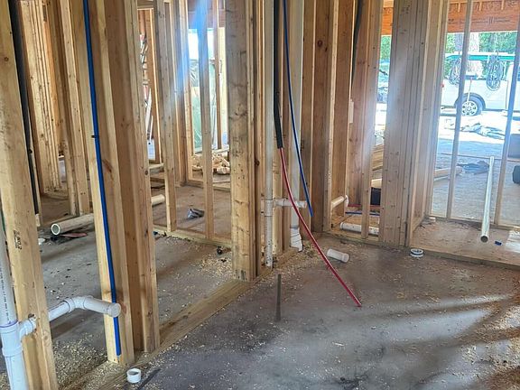 5th image of 21 Horton Way