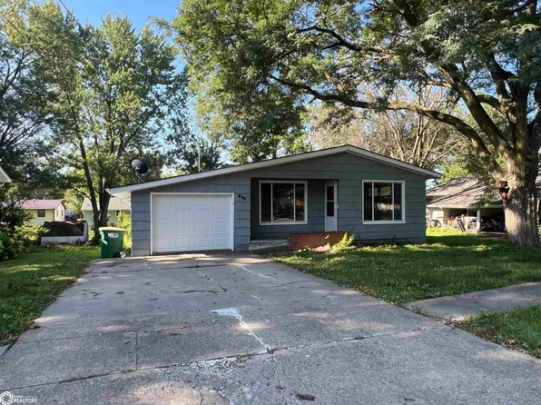 716 W Taylor Ave, Fairfield, IA 52556