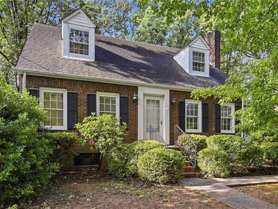 2420 Fairway Dr, Winston Salem, NC, 27103