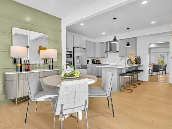 605 Hedrick Ridge Rd #101, Cary, NC 27519