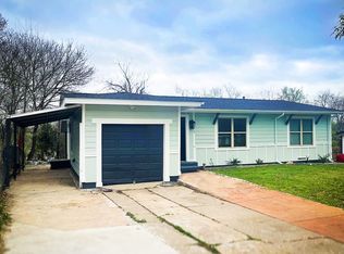 722 E Strong Pkwy, Grand Prairie, TX 75050