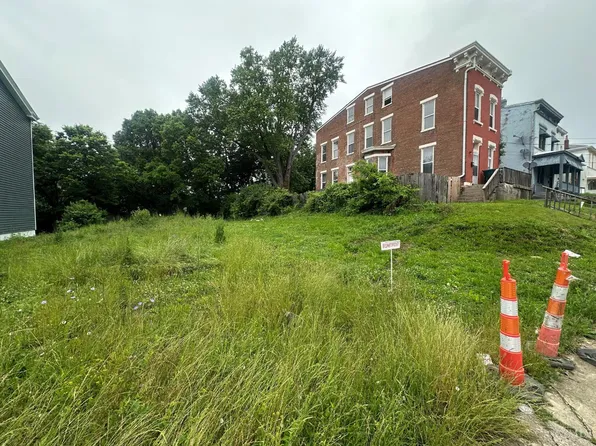 962 Wells St, Cincinnati, OH 45205