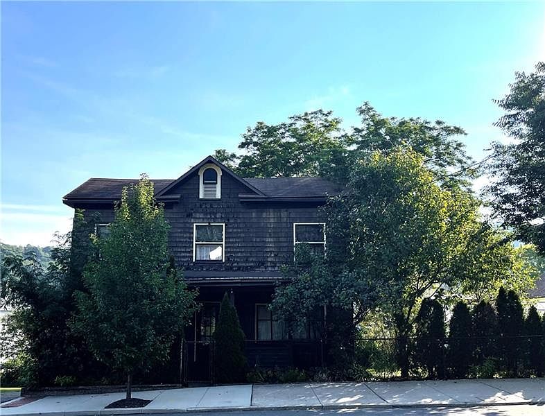 733 Napoleon St, Johnstown, PA 15901 Zillow