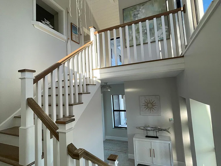 500 Periwinkle Way — Photo 5