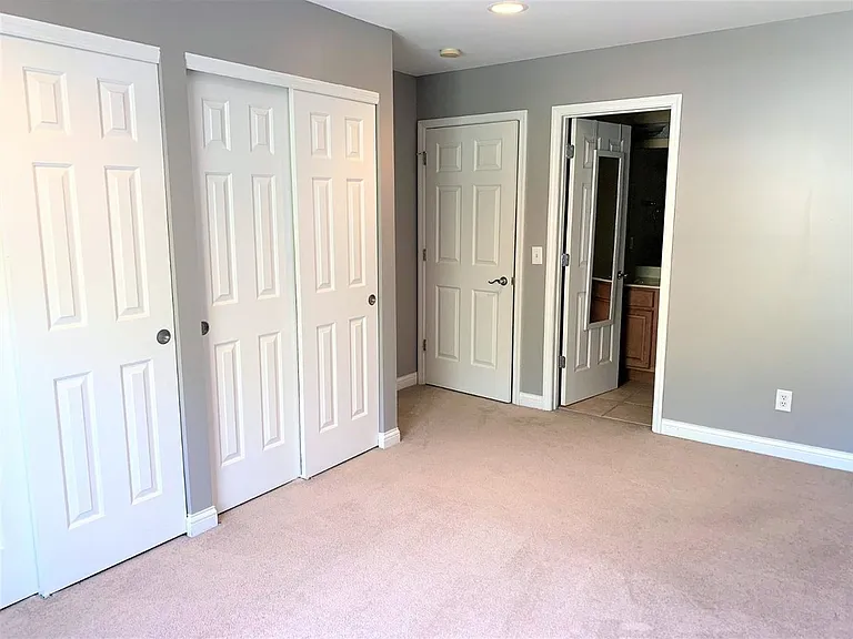 2550 Cleinview Ave — Photo 11
